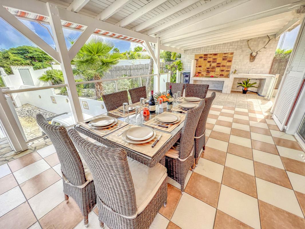 A louer villa Orientale Saint Martin-terrasse-5